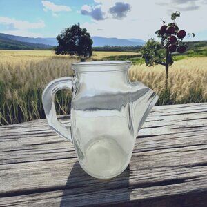 Snub Nose Pitcher, Pre-Owned Excellent Condition